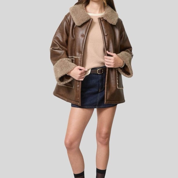 Women’s Brown Shearling Coat - Picture 6 of 10